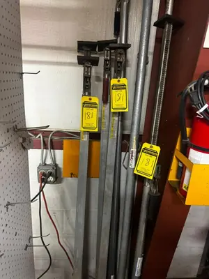 Used _UNKNOWN_ _UNKNOWN_ Construction Material & Supplies Ohio US | Myron Bowling Auctioneers Inc #1508005