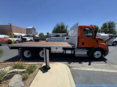 Used 2019 FREIGHTLINER CASCADIA 116 Flatbed Trucks California US | Commerce Truck Equipment Sales #1548717