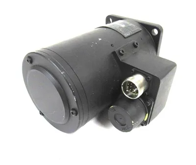 NEW REXROTH MAC063A-0-RS-3-C/095-B-0/S007 SERVO MOTOR R911231468