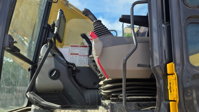 Used 2023 Komatsu PC210LCi-11 Excavators Florida US | Rubbl #1547818
