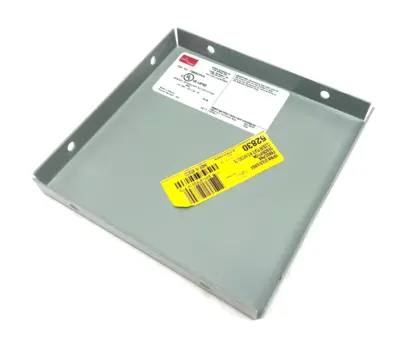USED HOFFMAN NVENT CLOSURE PLATE W/O KNOCKOUTS PAINTED WHITE 52830