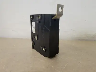 USED CUTLER-HAMMER BA140