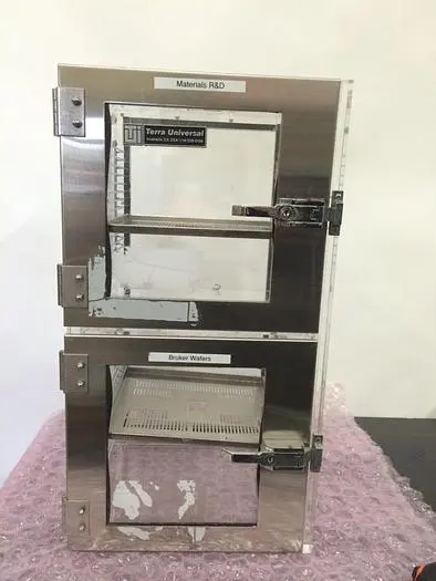 TERRA UNIVERSAL DESICCATOR CABINET 1947-00