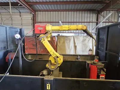LINCOLN lincoln system 30 Robotic Welding Cells | Amiron Machinery (4)