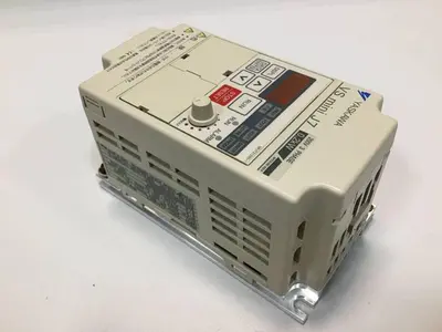 USED YASKAWA CIMR-J7AA20P2