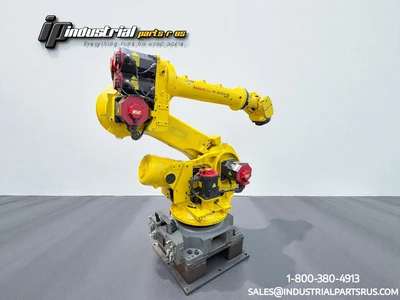 USED FANUC R-2000IB