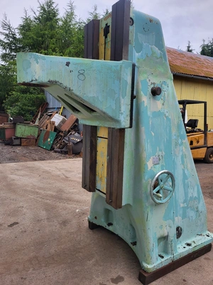 KOLOMNA Vertical Gear Hobber, good used condition