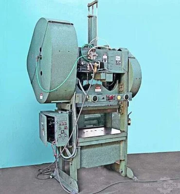 USED 1979 ROUSSELLE 8SS40