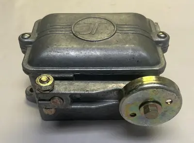 USED JOSLYN CLARK HLD-3