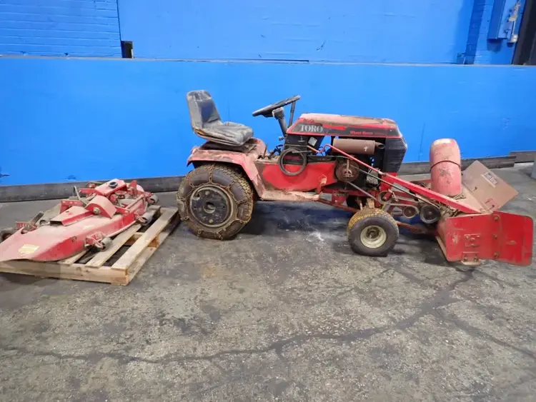 Used TORO _UNKNOWN_ Material Handling (misc) Ohio US | HGR 24 #1184392