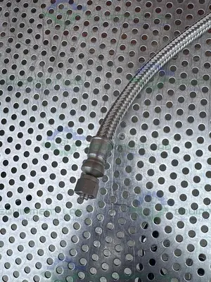 Unbranded 36" Stainless Steel Braided Hose w/ 1/2" NPT Fittings