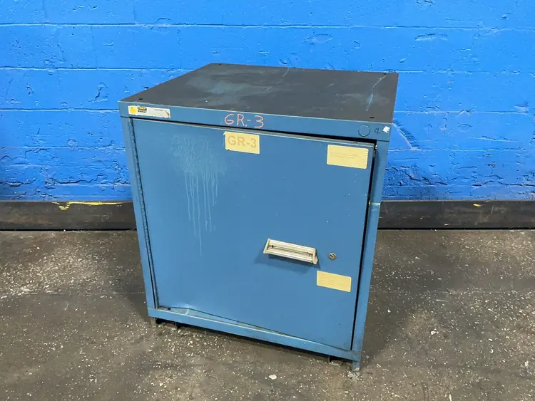 Used STANLEY VIDMAR _UNKNOWN_ Cabinets Ohio US | HGR 24 #1407589