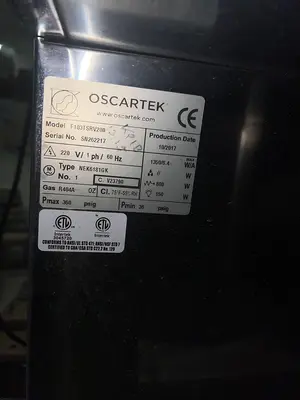 Used OSCARTEK F103T SRV200 Display Refrigerators Florida US | BAM Discount Restaurant Equipment #1384811