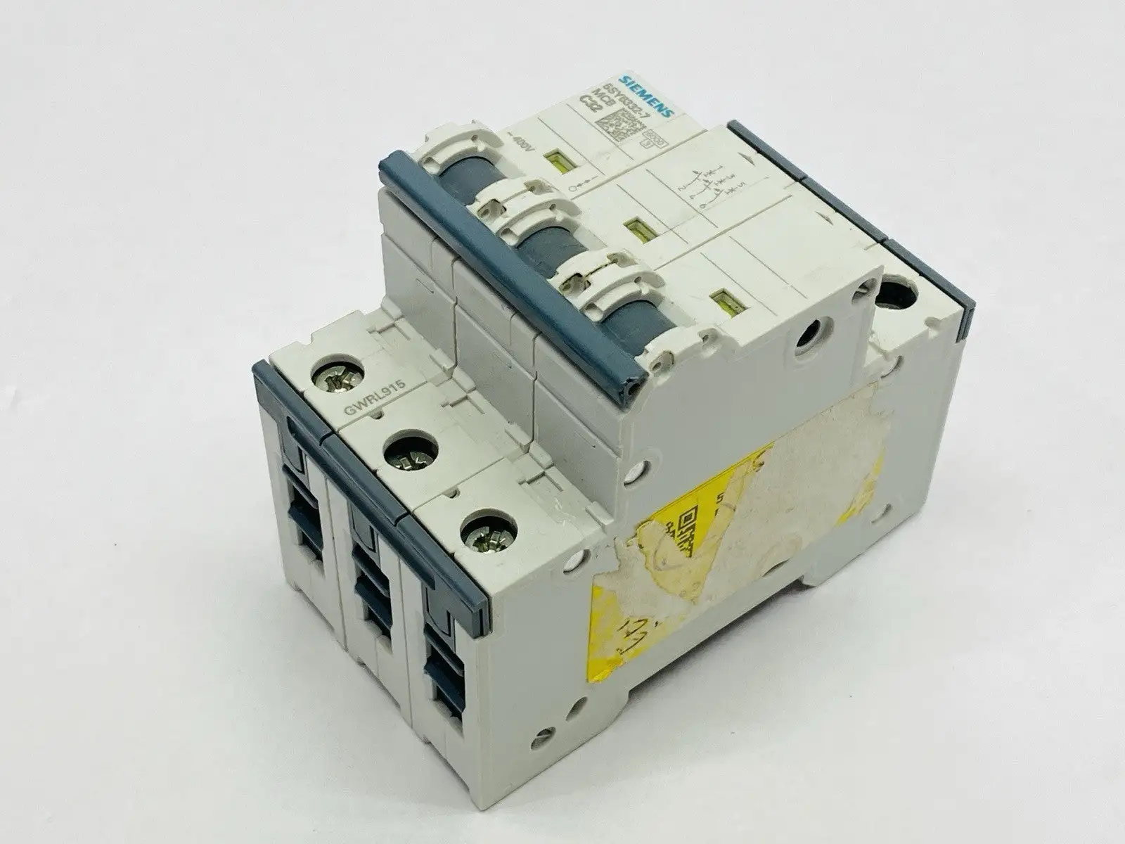 5SY6332-7 | Siemens  Miniature Circuit Breaker 3-Pole 32A 400V - New Other