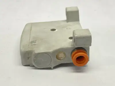 VVQC1000-2A-1 | SMC  Pneumatic Manifold U-Side End Plate - Used