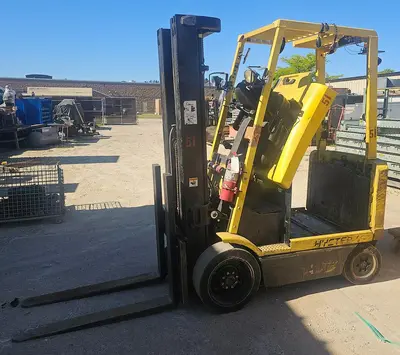 USED 2005 HYSTER E60Z