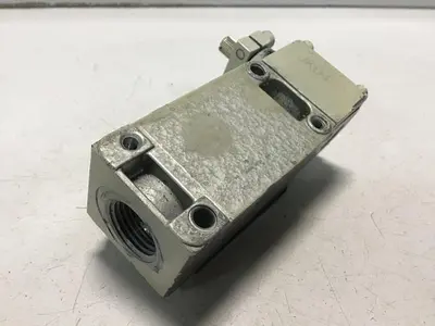 USED TELEMECANIQUE C3JK04