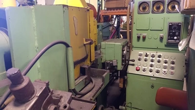 HEALD 2911 Centri-Matic Internal Grinders | Tight Tolerance Machinery (4)