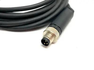 USED KEYENCE SELF-CONT. CMOS DISTANCE LASER SENSOR, RECTANGULAR, CABLE TYPE