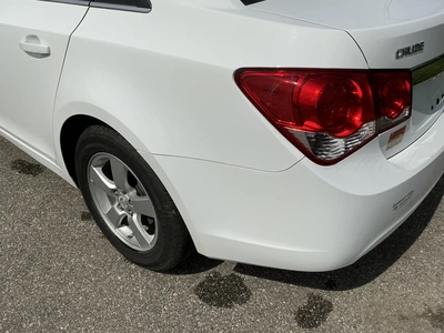 USED 2014 CHEVROLET CRUZE