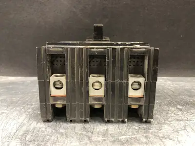 USED SQUARE D LK5675