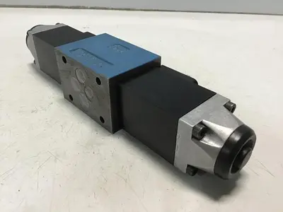 USED REXROTH 4WE6J53/AG24NZ4