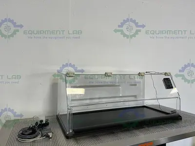 USED FLOW SCIENCES FS2020BKFVA 4FT VENTED BALANCE SAFETY ENCLOSURE