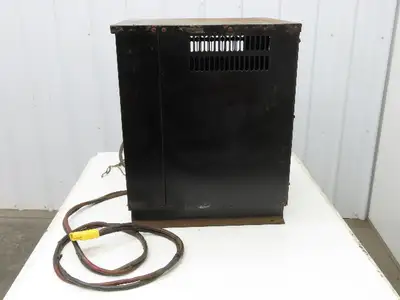 Hawker 6M450B Lifeguard Ferroresonant Charger 12V 381-450ah 208/240/480V 1Ph