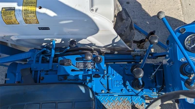 USED 1986 FORD 1710
