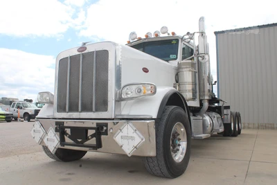 Used 2012 PETERBILT 389 Vacuum Truck Texas US | Roll Off Truck World #1491931