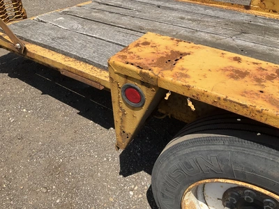 2002 Towmaster 18’ Tandem Axle Tilt Trailer