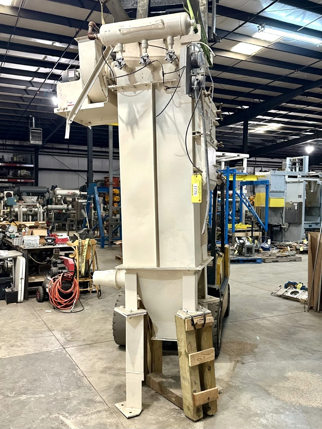 Used _UNKNOWN_ _UNKNOWN_ Dust Collectors West Virginia US | Cooper Industries #1409181