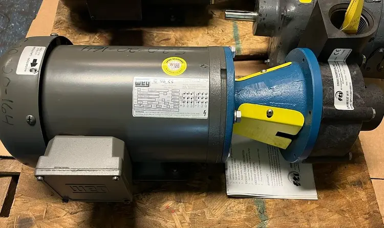 New | in-Stock FINISH THOMPSON _UNKNOWN_ Pumps | Surplus Asset Holdings #1206247