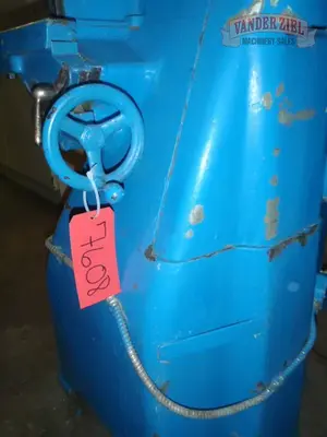 Used MASTER _UNKNOWN_ Belt Grinders Including Sanders Michigan US | Vander Ziel Machinery Sales #482832