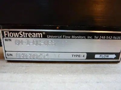 USED UNIVERSAL FLOW MONITORS GM-1-DC-OFS