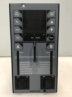 USED HUSKY 9152