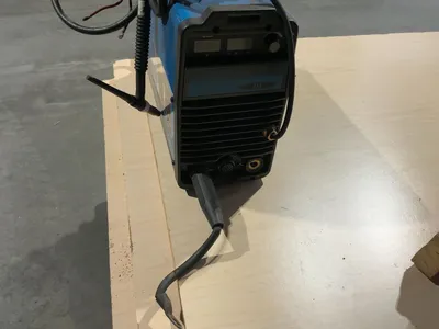 Used MILLER DYNASTY 200 PORTABLE AC/DC TIG AND STICK INVERTER WELDER Tig Welders Michigan US | Miedema Asset Management Group #1424986