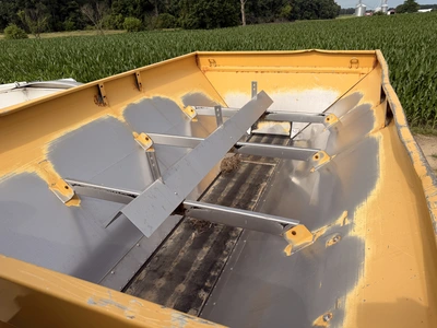 Used 2012 TERRA GATOR TG 7300 Dry Spreaders Michigan US | Miedema Asset Management Group #1293911
