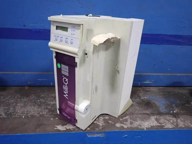 Used MILLIQ ZMQP6V001 Water Purification Ohio US | HGR 24 #755039