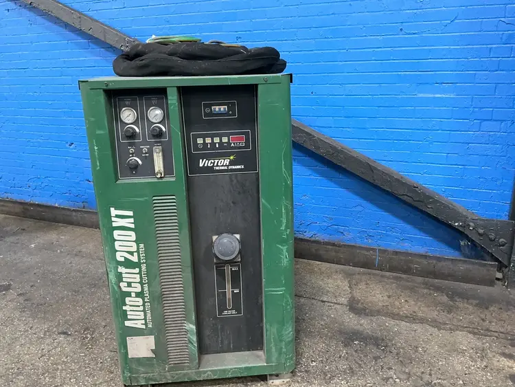 Used 2014 VICTOR TECHNOLOGIES AUTOCUT 200XT Welding Machinery (Other) Ohio US | HGR 24 #1266188