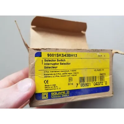Surplus Square D Selector Switch CAT # 9001SKS43BH13 [LOT of 3]
