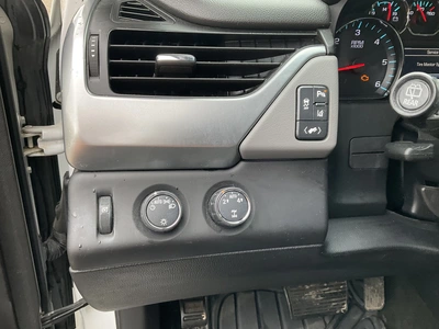 USED 2015 CHEVROLET TAHOE