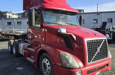 Used 2015 VOLVO VNL64T Misc Trucks Illinois US | Mitsubishi HC Capital America #163924