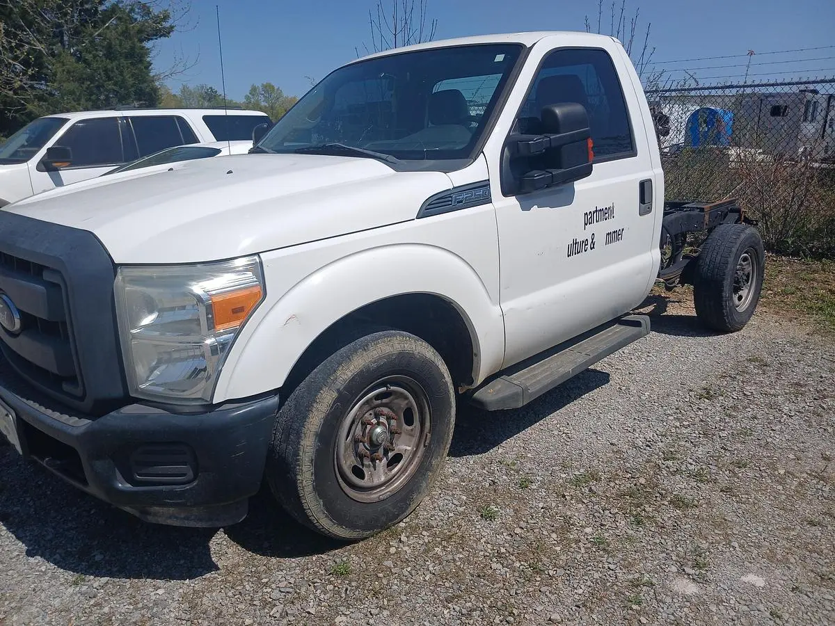 USED 2014 FORD F-250