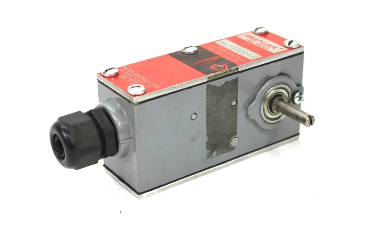 Used _UNKNOWN_ EA-15030014 Relays & Switches Kentucky US | Industrial Parts R Us Inc. #356727