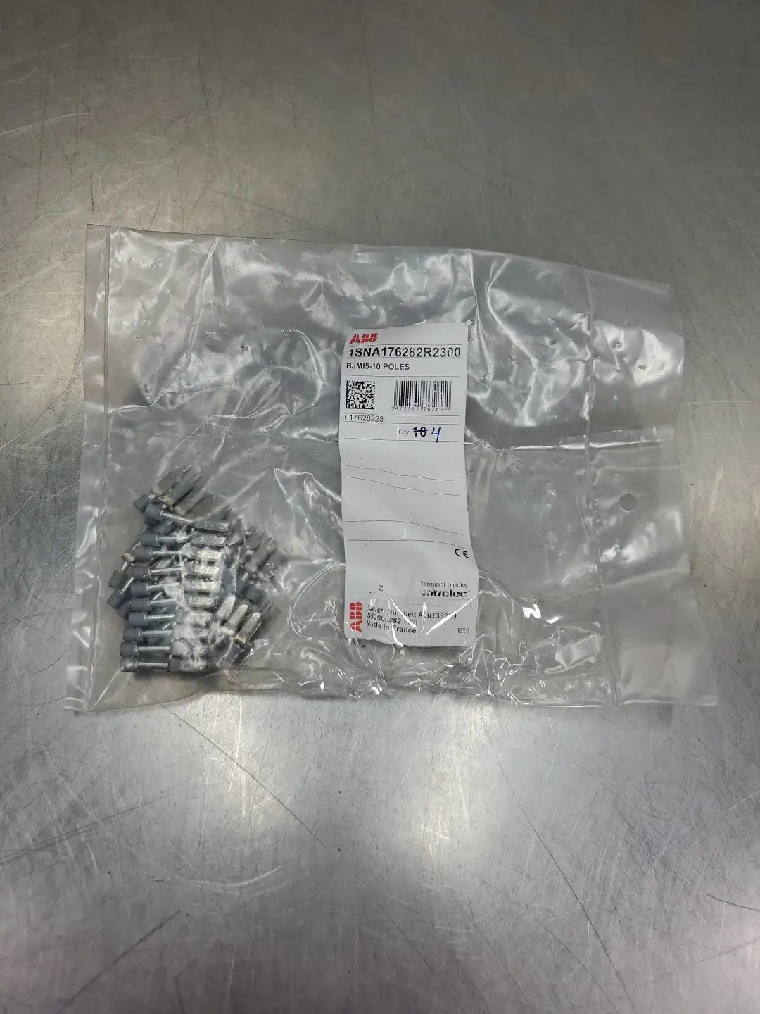 ABB 1SNA176282R2300 BJMI5-10 POLES JUMPER TERMINAL, LOT OF 4. 4F-47/1