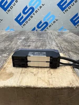 Used KEYENCE FS-V21R Misc Electrical & Power Parts South Carolina US | ESS Industrial Equipment Sales #1354289