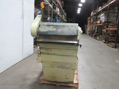 Knoll 650MS  Magnetic Chip Conveyor 25-1/2" Belt 8.5FPM W/ Magnetic Power Roller