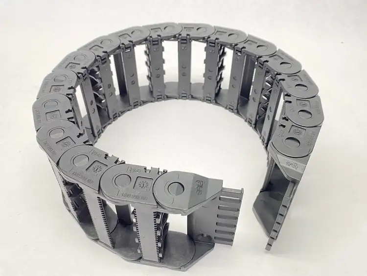 Used IGUS 1400.068.100 Miscellaneous MRO | Maverick Industrial Sales #1121637
