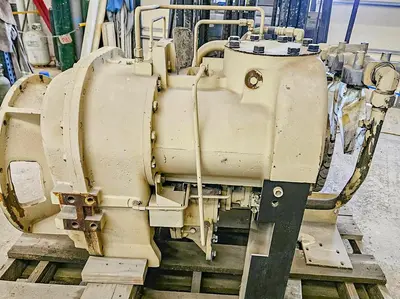 Used 1998 INGERSOLL-RAND HR2 900 CFM / 350 PSI AIR COMPRESSOR High Pressure Air Compressors Pennsylvania US | East West Machinery & Drilling #1417938